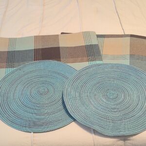 Plaid and Blue Dining Table Linens Set
